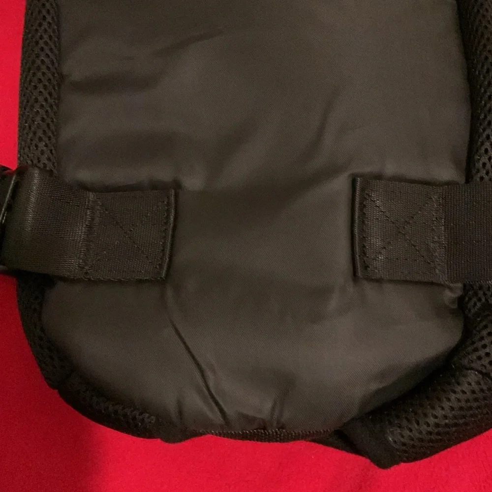 Pawaboo Black Pet Carrier with Side Zippers and Adjustable Straps